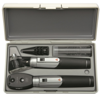 Heine M3000 DI Diagnostic Set 2 Handles in Hard Case Heine M3000 DI Diagnostic Set 2 Handles in Hard Case
